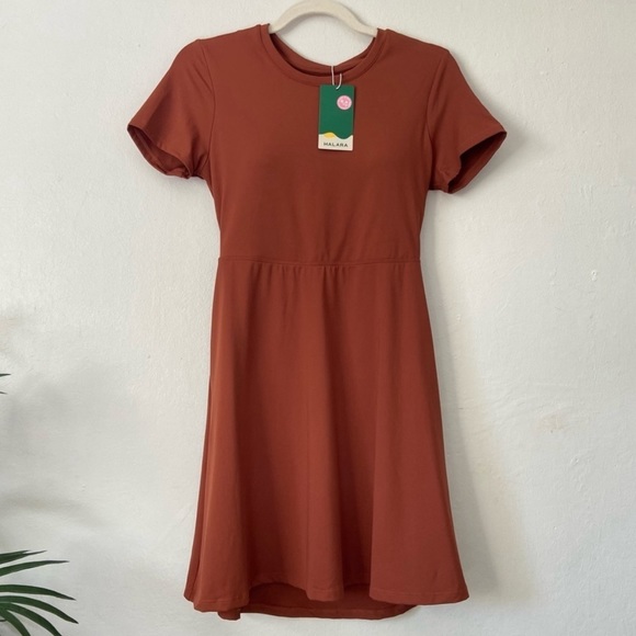 HALARA Brown Cutout Back Dress - Picture 9 of 13